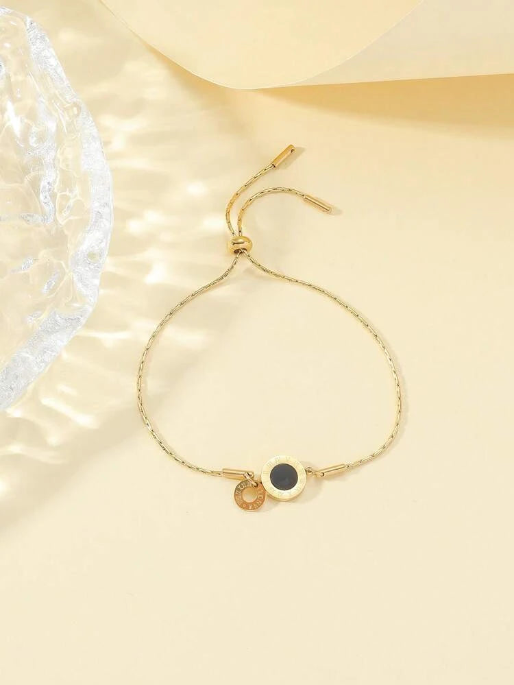 Cassie Onix Classic Bracelet