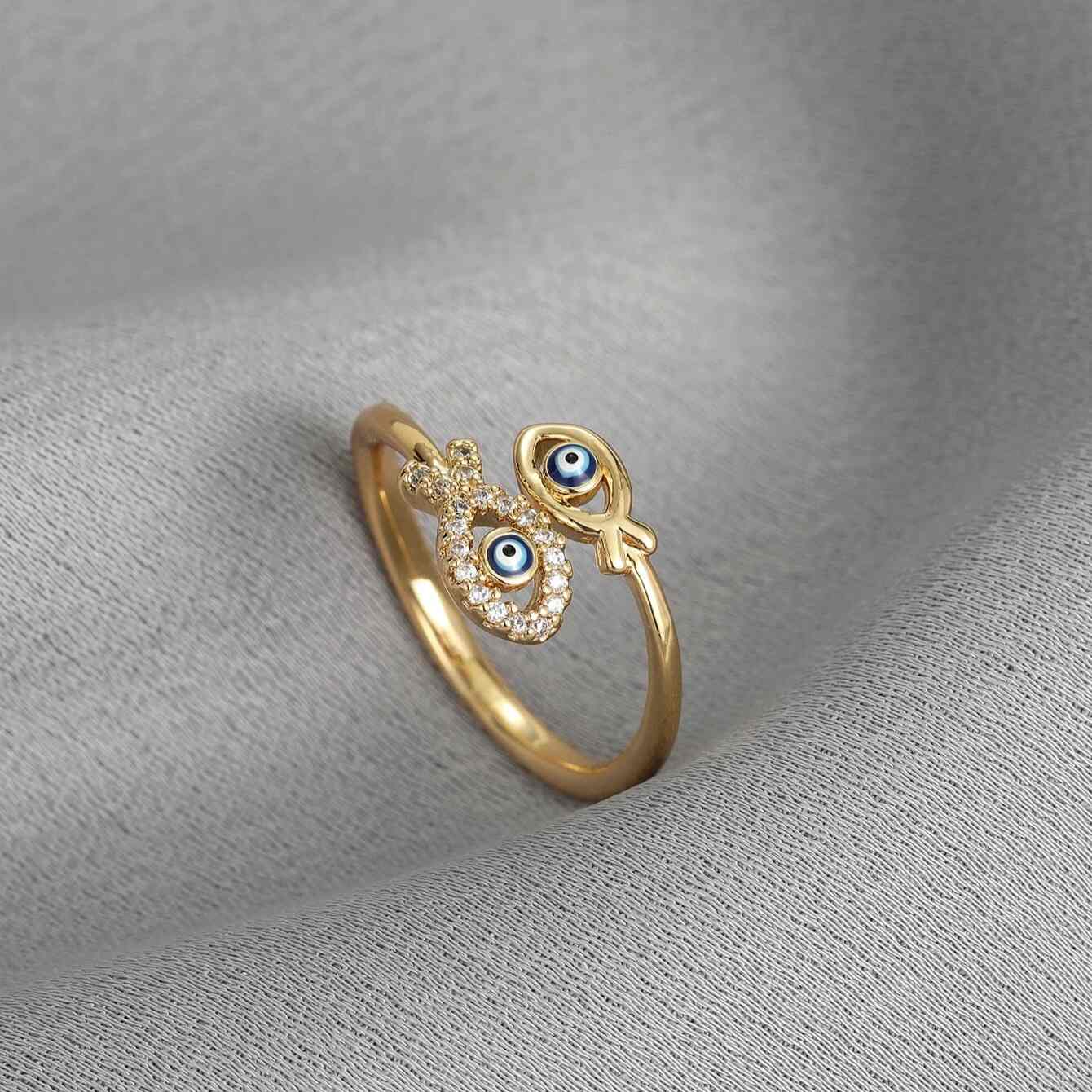 Eleanor Modish Design Adjustable Ring