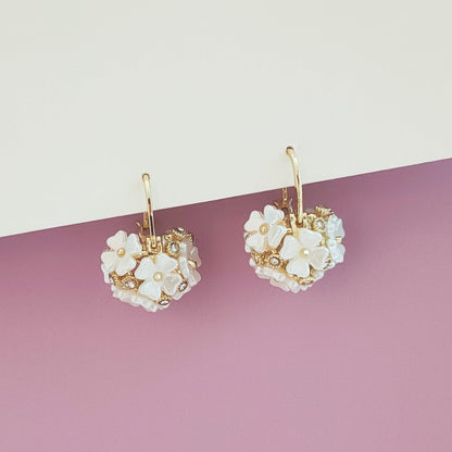 Marie Chic Flower Earrings