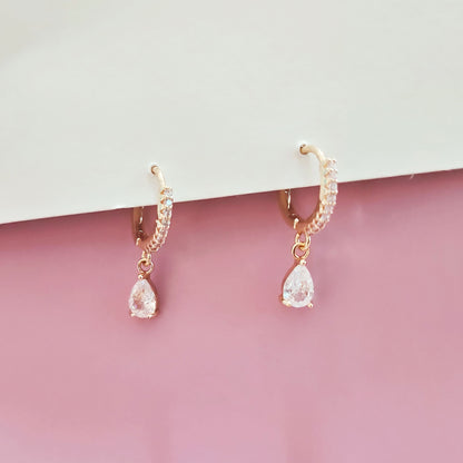 Chic Design Water Drop Earrings