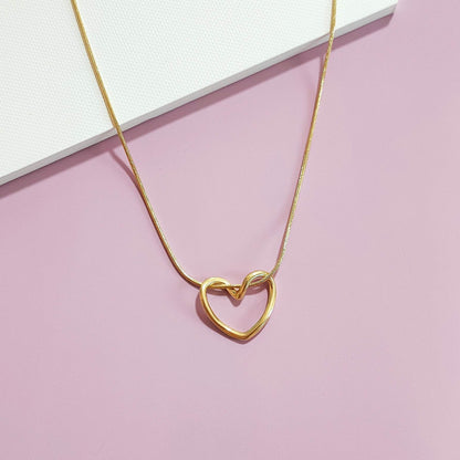 Minimalist Heart Design Necklace