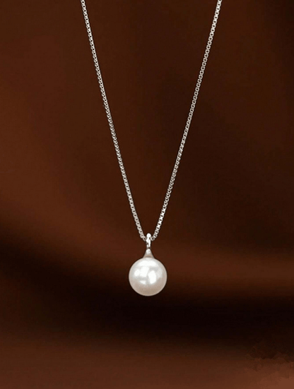 925 Sterling Silver Dorothea Pearl Pendant Necklace