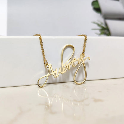 Personalized Scriptina Name Necklace