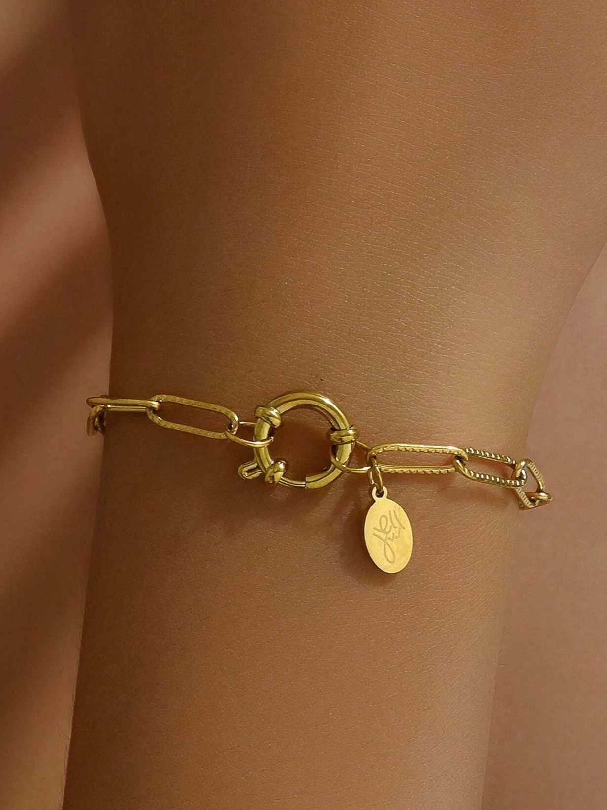 Rita Geometric Buckle Link Bracelet