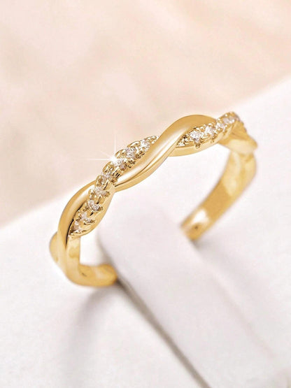 Hazel Cz Elegant Ring